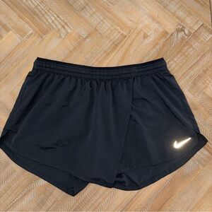 Nike Black Athletic Shorts with Elastic Waistband and Breathable Fabric